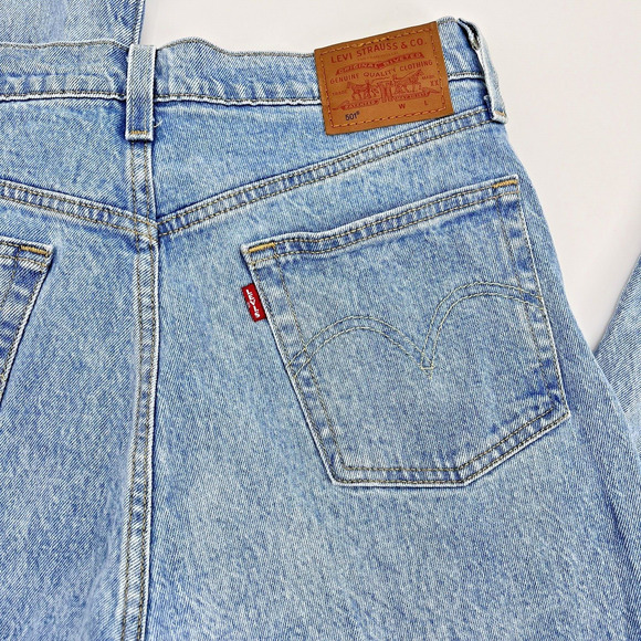 Levi's 501 Crop Jeans Light Wash Tango Surge Women's Size 29 - Picture 6 of 10